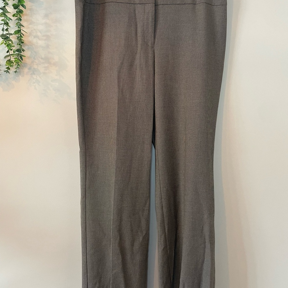 Le Chateau Women's Gray Straight Leg Pants
